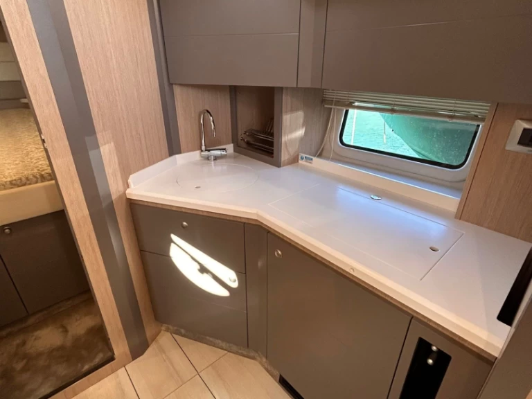 Bootverhuur Nettuno goedkoop Z 35