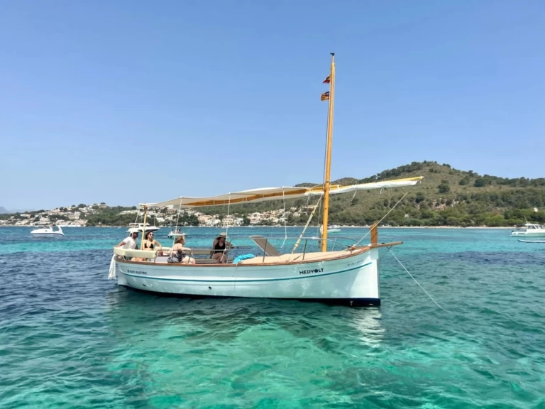 Verhuur Motorboot in Club Náutico Moraira - Medvolt Marine M7