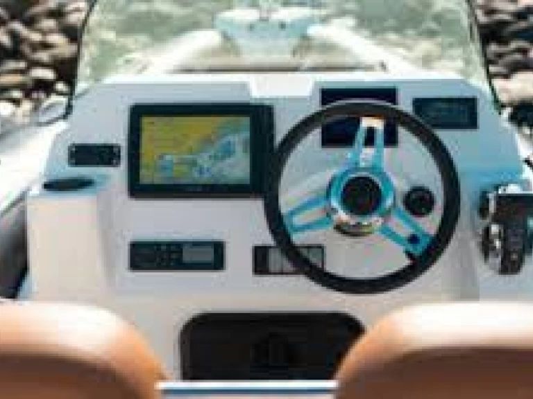 Huur een zodia Medline 7.5 in Port Grimaud