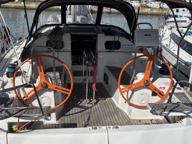 Huur een Elan Impression 40 in Pula