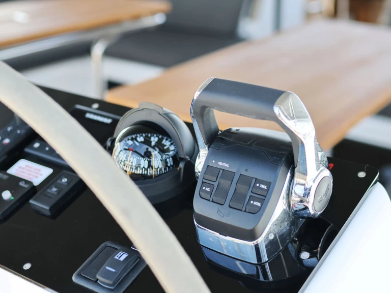 Verhuur Zeilboot Hanse met vaarbewijs