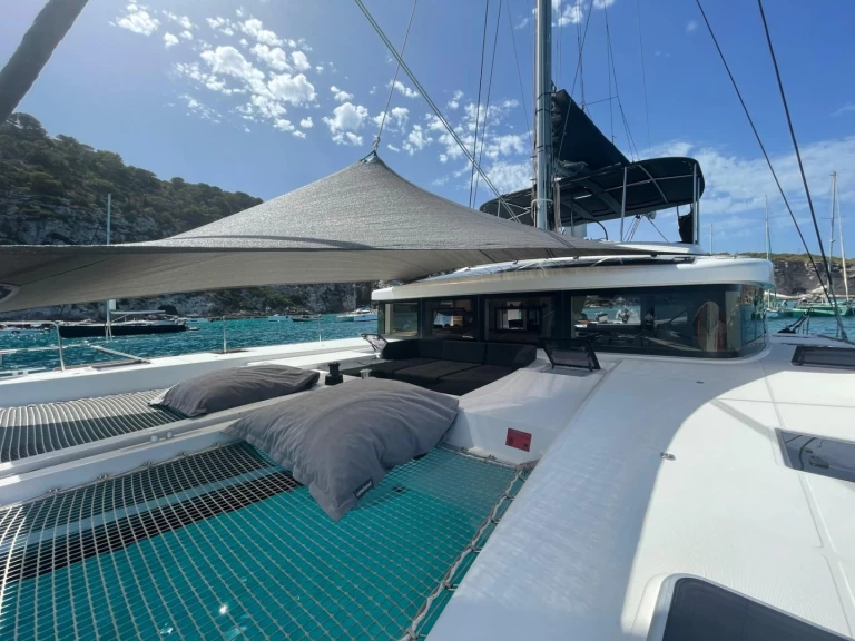 Lagoon Lagoon 52F ( + crew)  te huur van particulier of professional in Santa Eulària des Riu