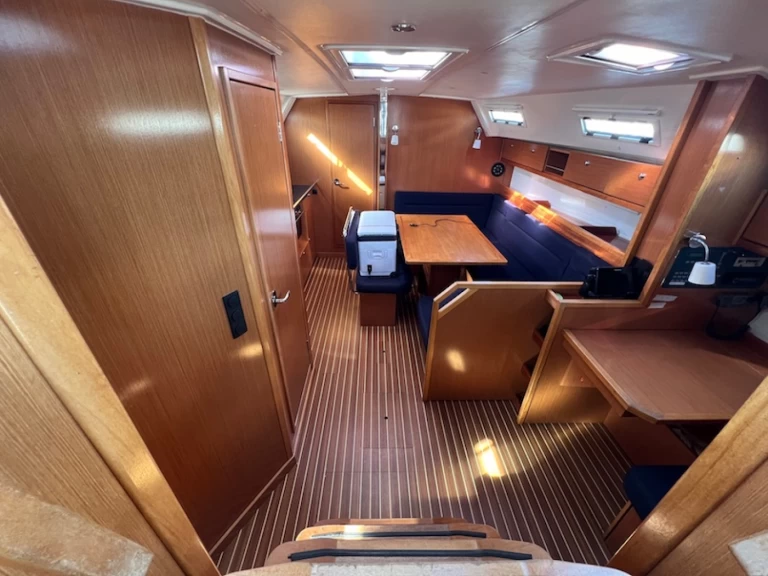 Verhuur Zeilboot Bavaria met vaarbewijs