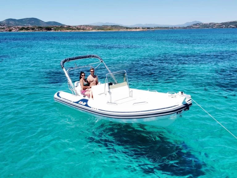 Bootverhuur Porto San Paolo goedkoop classic