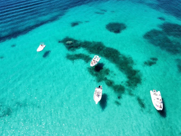 Bootverhuur Porto San Paolo goedkoop classic