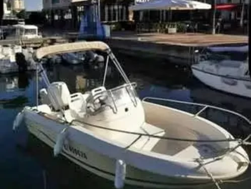 Verhuur Motorboot in Bastia - Jeanneau Cap Camarat 515 Style