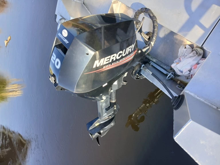 qwest r500 te huur van particulier of professional in Vinkeveen