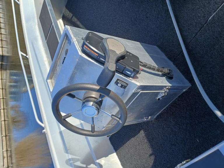 Verhuur Motorboot in Vinkeveen - qwest r500