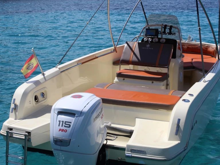 Bootverhuur Invictus  Invictus 190 FX in Club Nàutic Santa Ponsa via SamBoat