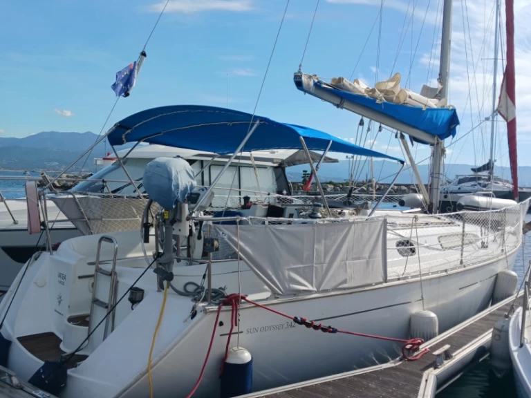 Verhuur Zeilboot Jeanneau met vaarbewijs