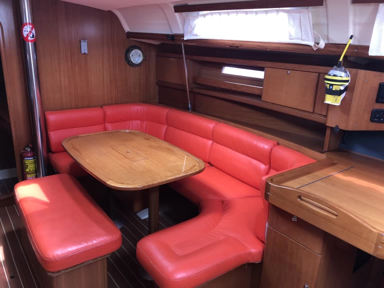 Dufour Dufour 365 Grand Large te huur van particulier of professional in Sant Antoni de Portmany