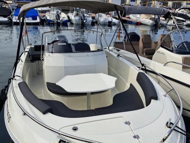 Huur een Pacific Craft Pacific Craft 625 Open in Marina de Palamós