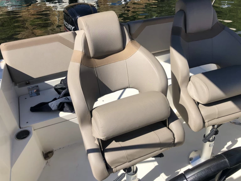 Bootverhuur Quicksilver Activ 605 Open in Carry-le-Rouet via SamBoat