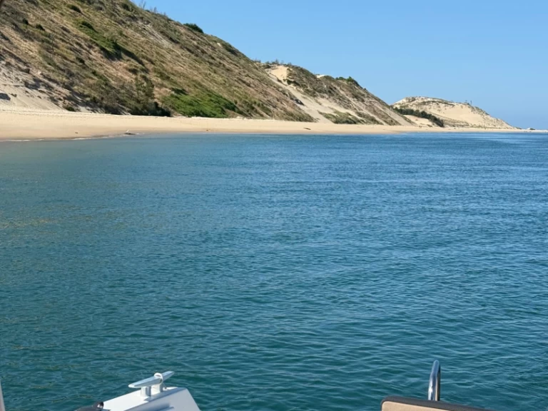 Verhuur Motorboot in Lège-Cap-Ferret - Jeanneau Merry Fisher 795