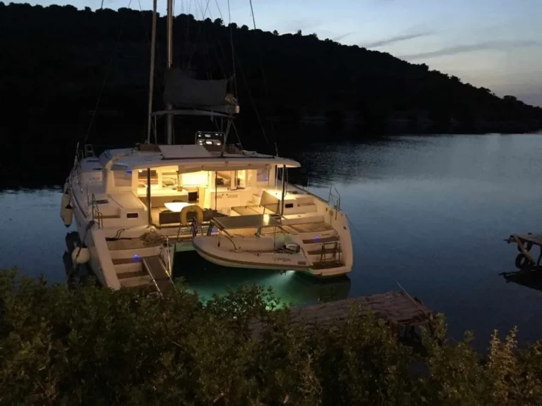 Catamaran te huur in Lefkáda voor de beste prijs