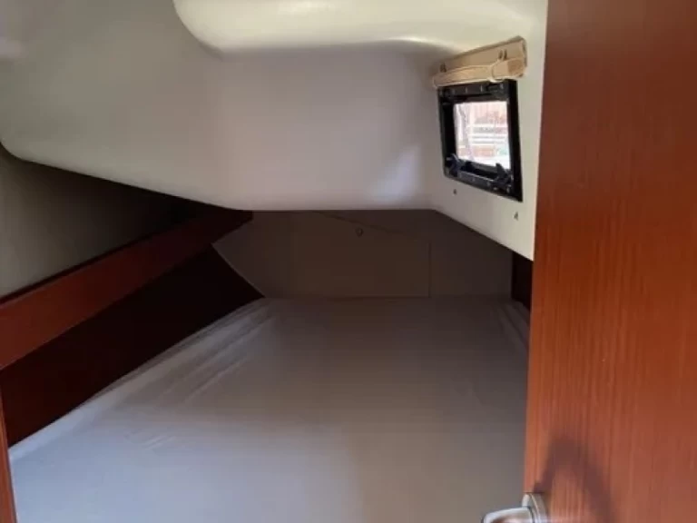 Dehler Dehler 38 SQ te huur van particulier of professional in Lávrio