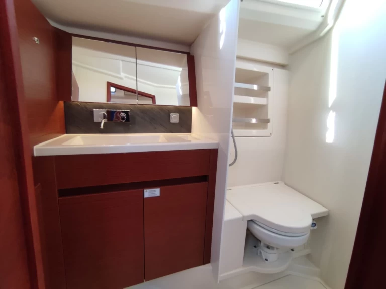 Huur Zeilboot met of zonder schipper Hanse in Lávrio