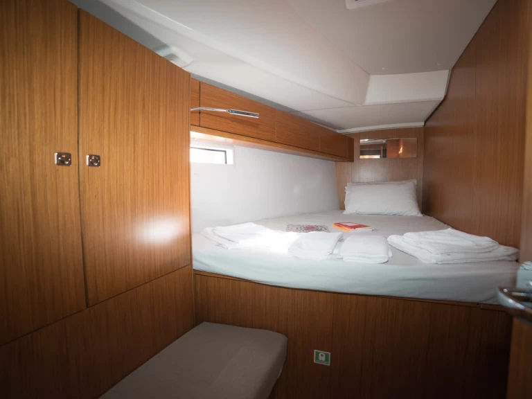 Jachthuur in Lávrio - Bavaria Cruiser 46 via SamBoat