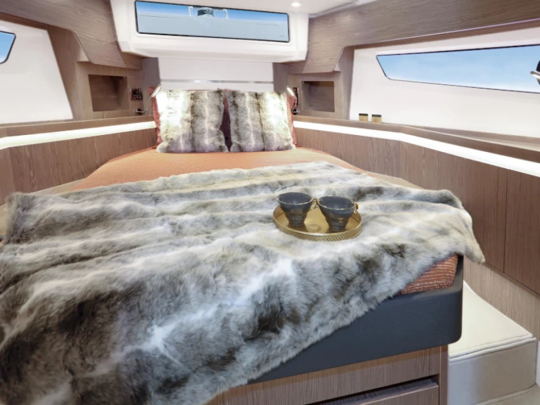 Huur een Sealine Sealine F430 in Pula