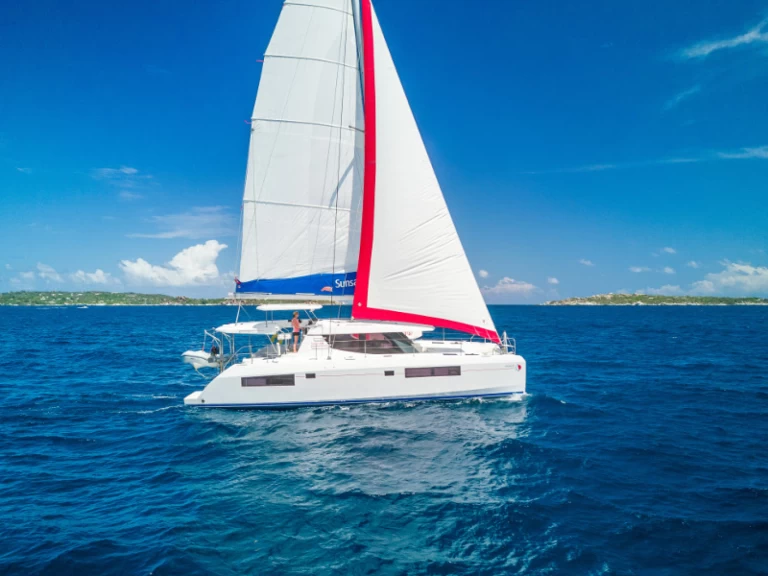 Huur Catamaran met of zonder schipper Leopard in Eden Island