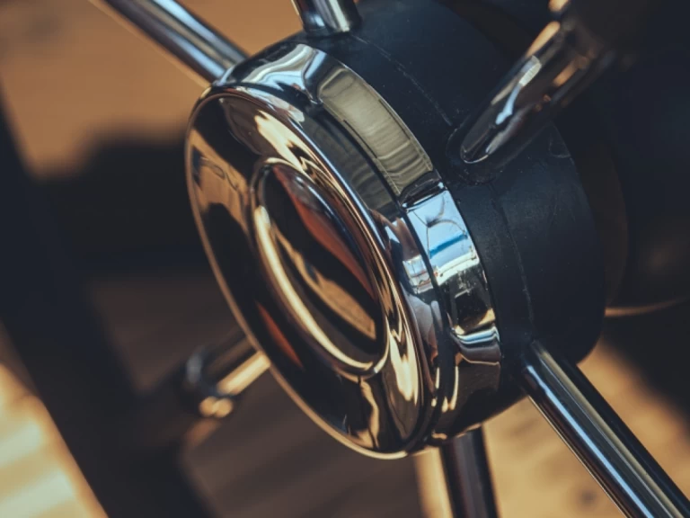 Verhuur Motorboot in Puerto Marina Benalmadena - FEMIS AQUA 615 T6