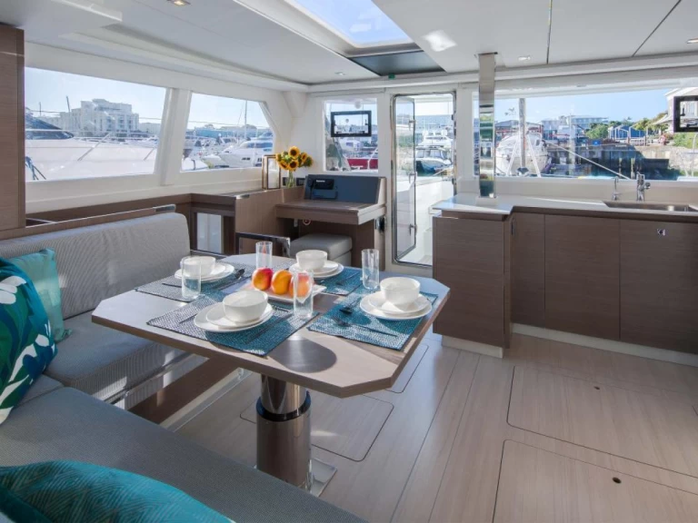 Verhuur Catamaran in Nassau - Leopard Leopard 42