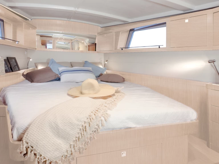 Huur Zeilboot met of zonder schipper Bénéteau in Furnari