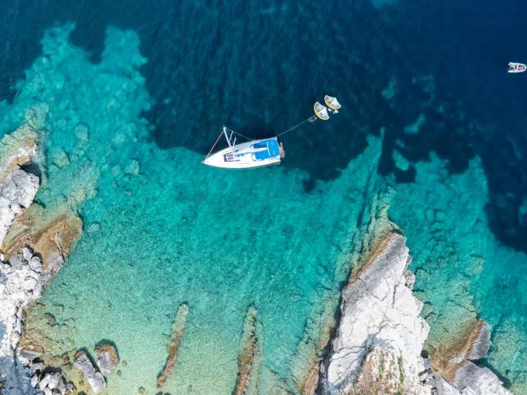 Bénéteau Oceanis 46 te huur van particulier of professional in Gouviá