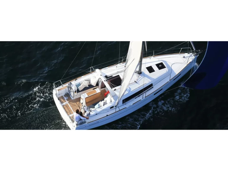 Huur een Bénéteau Oceanis 35 in Furnari