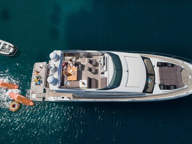 Huur een Prestige Prestige 630S in Trogir