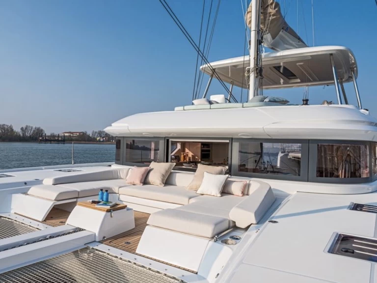 Jachthuur in Álimos - Lagoon Lagoon 55 via SamBoat