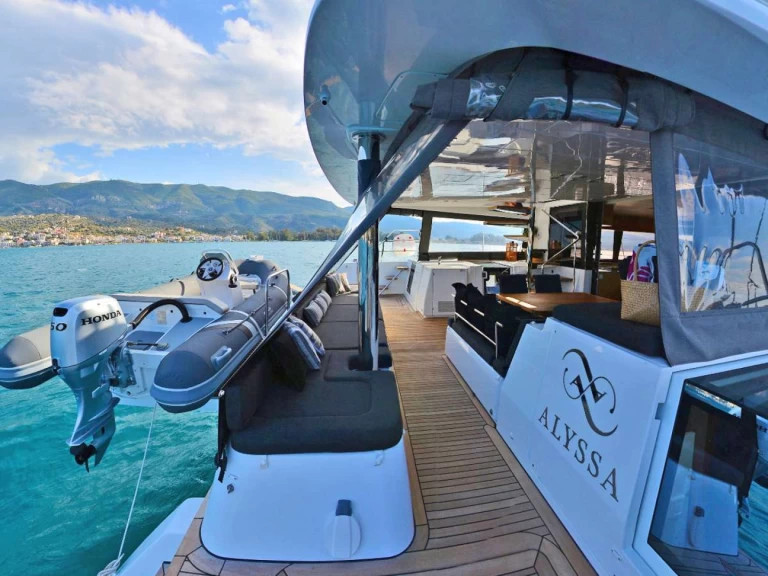 Bootverhuur Lagoon Lagoon 560 S2 in Lávrio via SamBoat