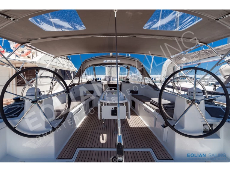 Bootverhuur Jeanneau Sun Odyssey 519 in Capo d'Orlando via SamBoat