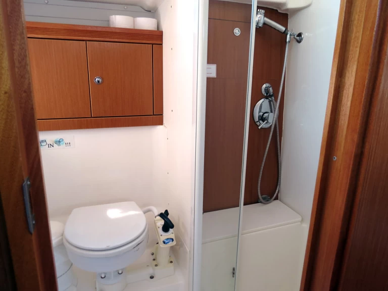 Verhuur Zeilboot Bavaria met vaarbewijs