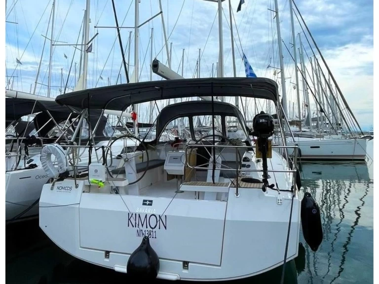 Jachthuur in Álimos - Bavaria Bavaria C42 via SamBoat