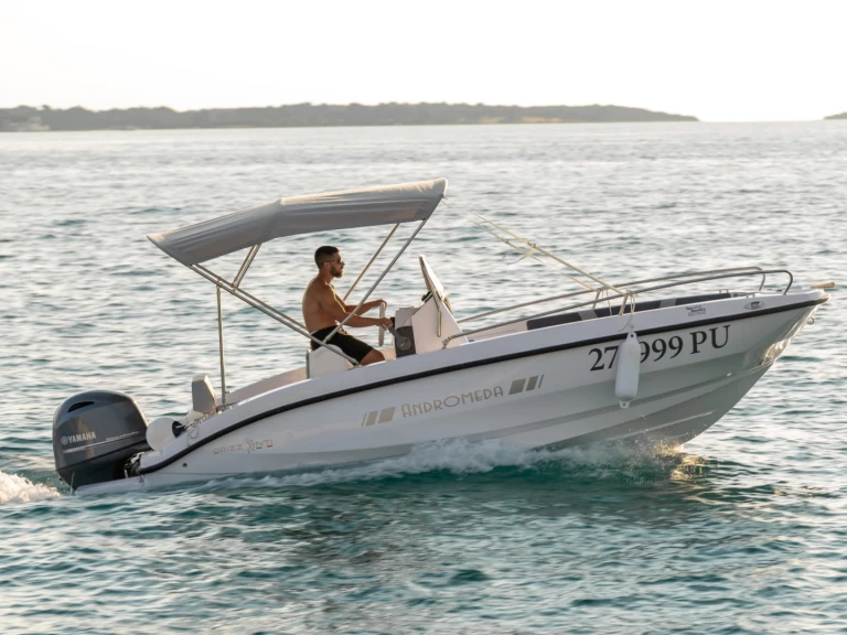 Huur Motorboot met of zonder schipper  in Fažana