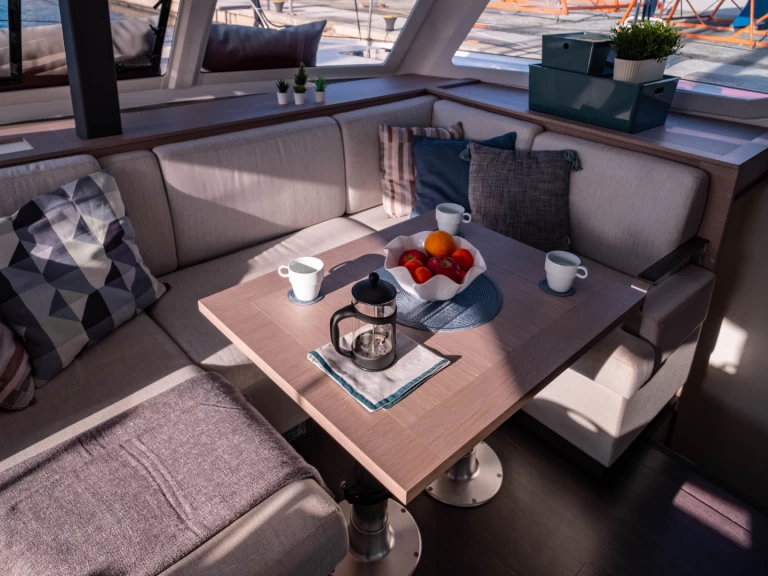 Verhuur Catamaran in Lefkáda - Fountaine Pajot Isla 40