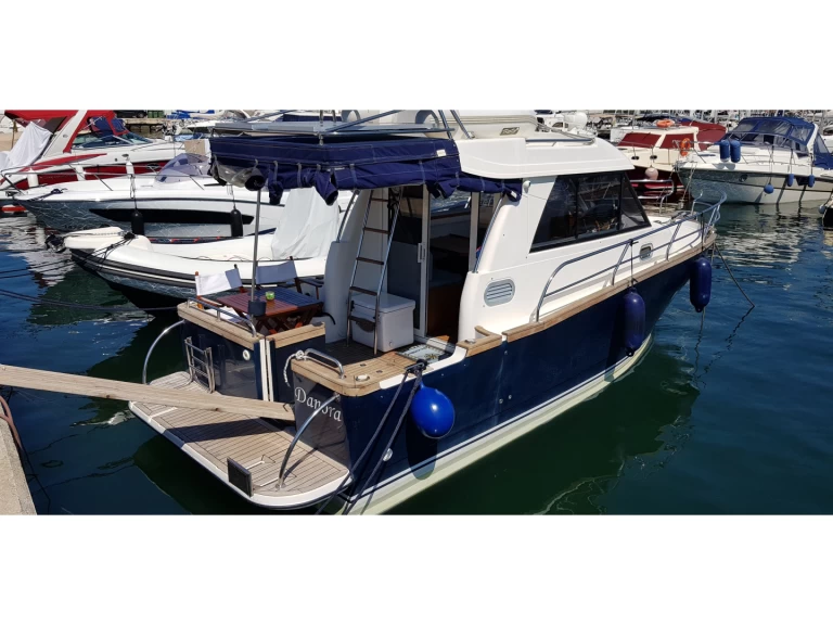 Bootverhuur Biograd na Moru goedkoop Adria Event 850