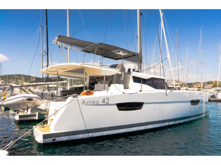 Fountaine Pajot Astrea 42 te huur van particulier of professional in Pórto Chéli
