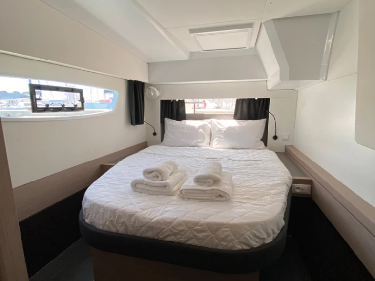 Jachthuur in Pórto Chéli - Fountaine Pajot Astrea 42 via SamBoat