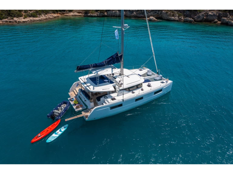 Bootverhuur Pórto Chéli goedkoop Lagoon 46