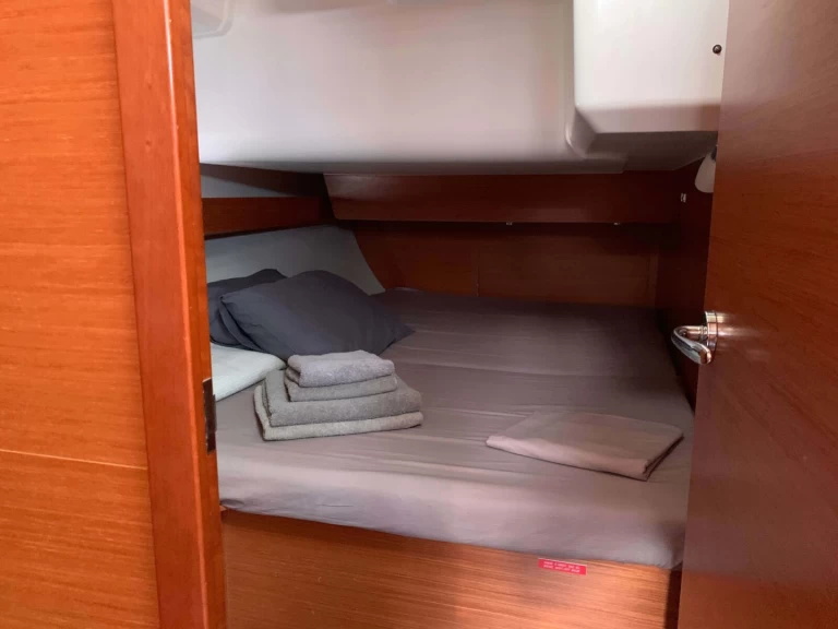 Bootverhuur Lávrio goedkoop Dufour 460 Grand Large