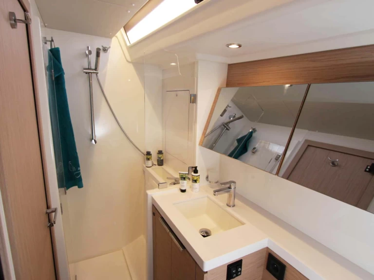 Bénéteau First 53 te huur van particulier of professional in Lávrio