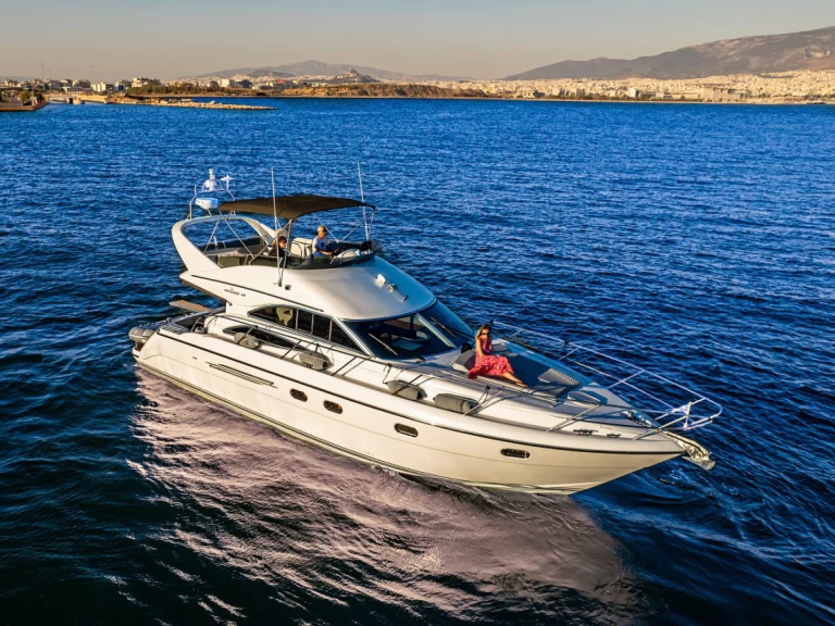 Huur een Princess Princess 45 in Álimos