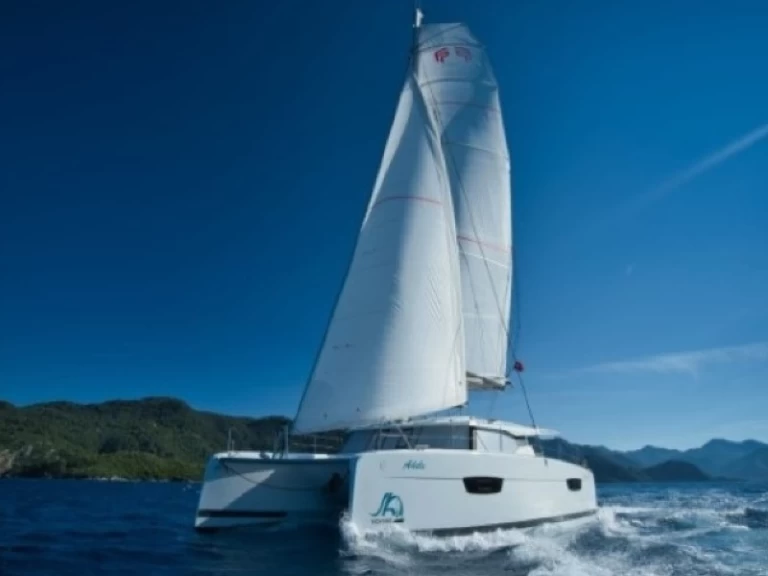 Fountaine Pajot Astrea 42 te huur van particulier of professional in Marmaris