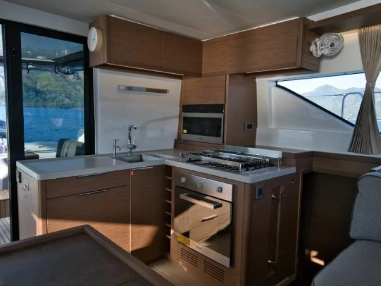 Huur een Lagoon Lagoon 50 in Rhodes (City)