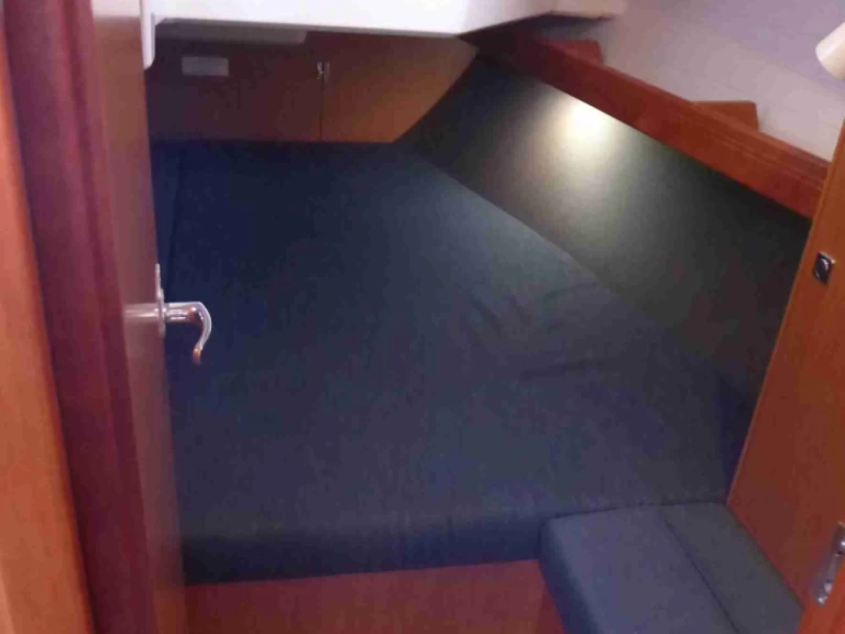 Huur een Bavaria Cruiser 37 in Altefähr