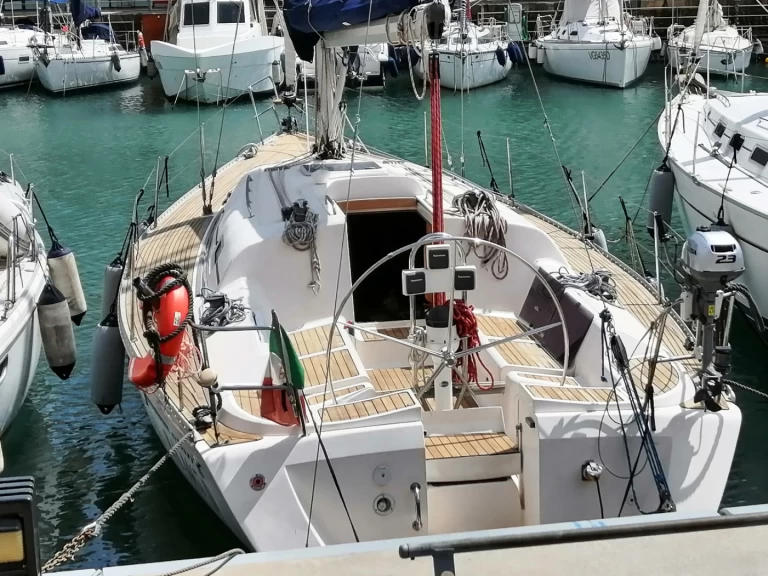 Bootverhuur Elan Elan 40 in Genova via SamBoat