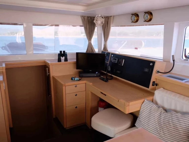 Huur Catamaran met of zonder schipper Lagoon in Lefkáda