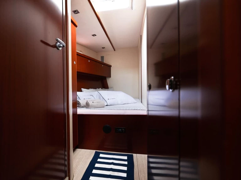 Bootverhuur Álimos goedkoop Hanse 540 E